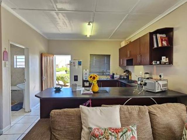 Apartment for sale in Frances Baard, Northern Cape