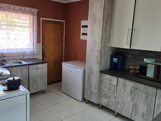 Apartment for sale in Dr Kenneth Kaunda, North West