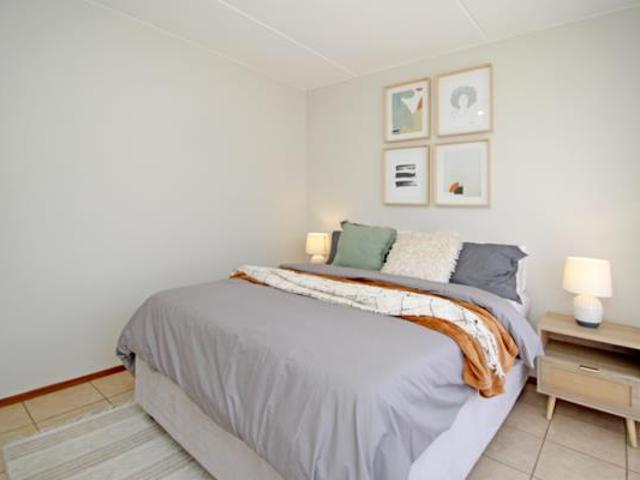 Apartment for sale in Vosloorus, Gauteng