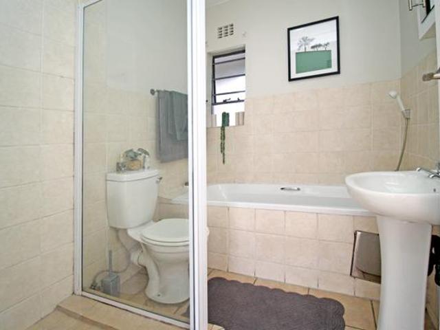 Apartment for sale in Vosloorus, Gauteng