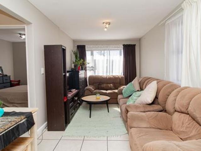 Apartment for sale in Cape Town, Western Cape