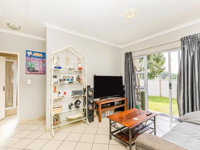 Apartment for sale in Cape Town, Western Cape