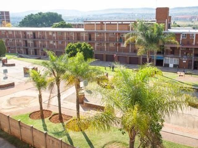 Apartment for rent in Waterkloof, Gauteng
