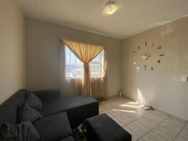 Apartment for rent in Seaview, Kwazulu-natal