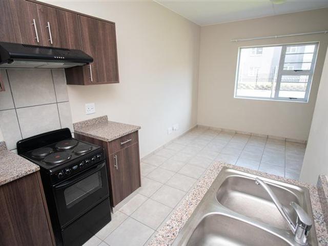 Apartment for rent in KwaMashu