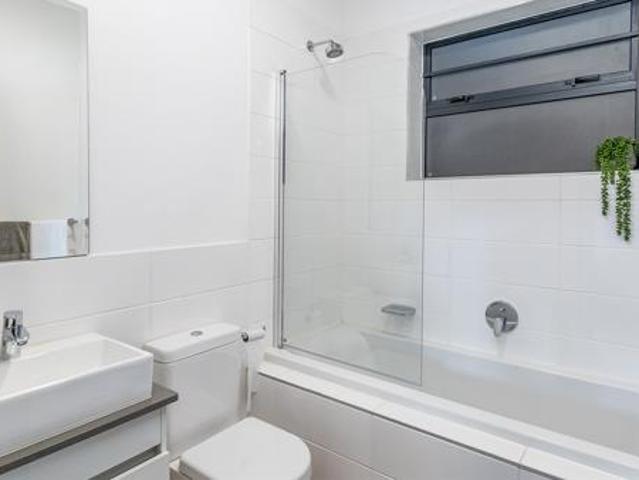 Apartment for rent in Vosloorus, Gauteng