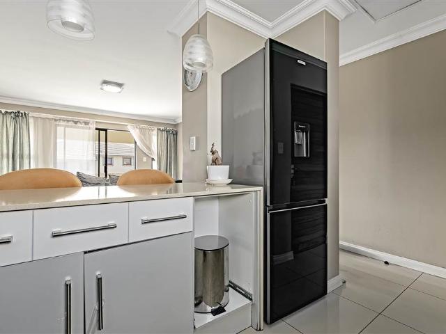 Apartment for sale in Vosloorus, Gauteng