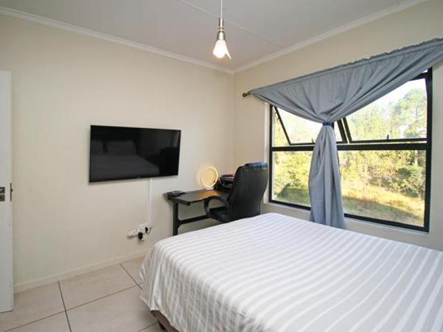 Apartment for sale in Vosloorus, Gauteng