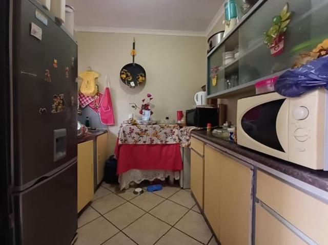 Apartment for sale in Dr Kenneth Kaunda, North West