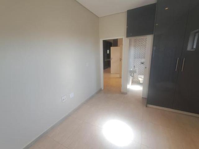 Apartment for rent in La Mercy, Kwazulu-natal