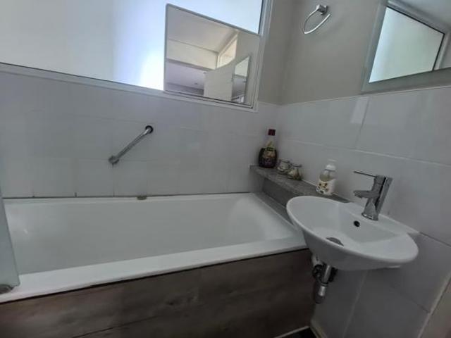 Apartment for rent in La Mercy, Kwazulu-natal