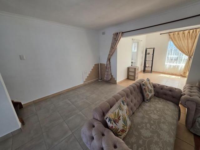 Apartment for sale in La Mercy, eThekwini Metropolitan Municipality