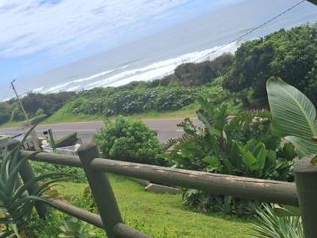 Apartment for sale in La Mercy, Kwazulu-natal