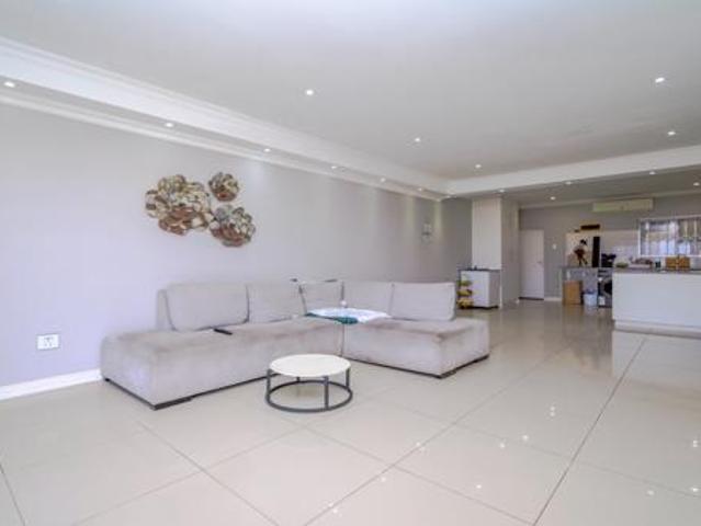 Apartment for sale in La Mercy, Kwazulu-natal