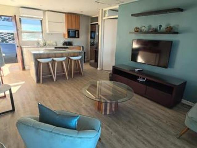 Apartment for sale in La Mercy, Kwazulu-natal