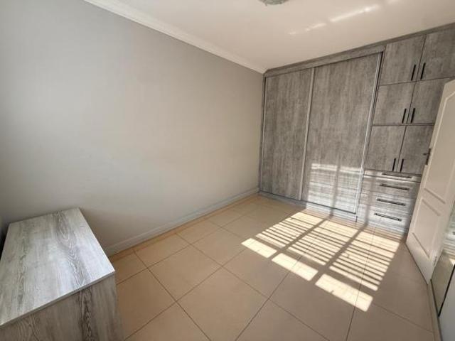 Apartment for rent in La Mercy, Kwazulu-natal