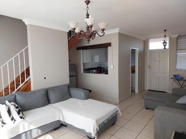 Apartment for rent in Waterkloof, Gauteng