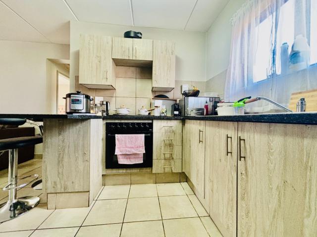 Apartment for rent in Waterkloof, Gauteng