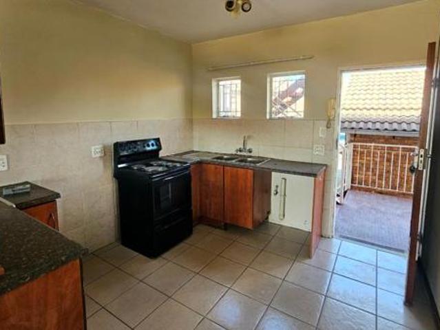 Apartment for rent in Waterkloof, Gauteng