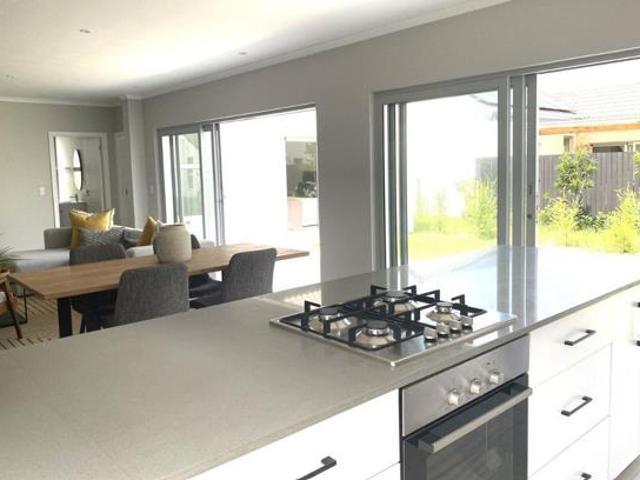 Apartment for rent in Princess Grant, Kwazulu-natal