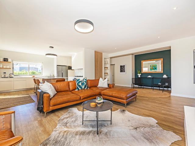 Apartment for rent in West Coast, Britannia Bay