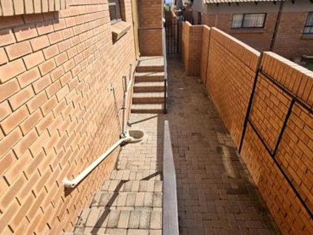 Apartment for sale in Bloemfontein, Mangaung Metropolitan Municipality