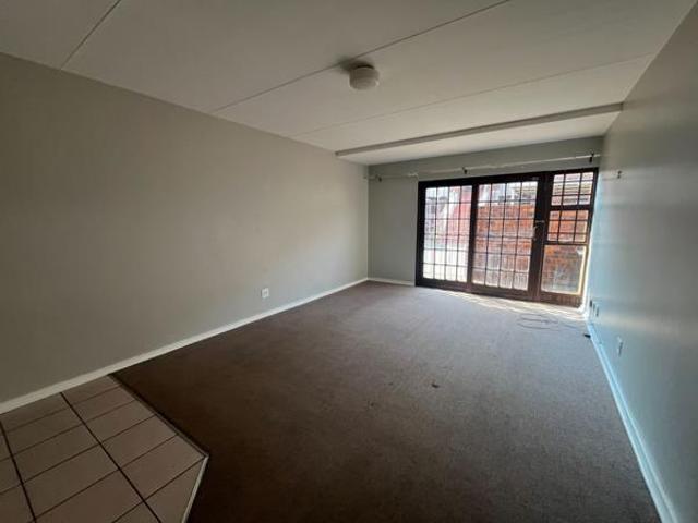 Apartment for sale in Bloemfontein, Free State