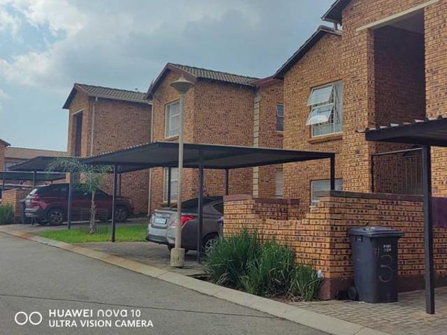 Apartment for sale in Westonaria, Gauteng