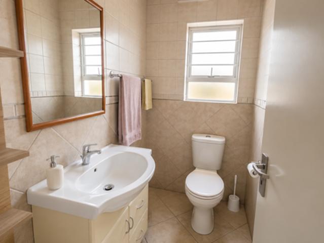 Apartment for rent in Waterkloof, Gauteng