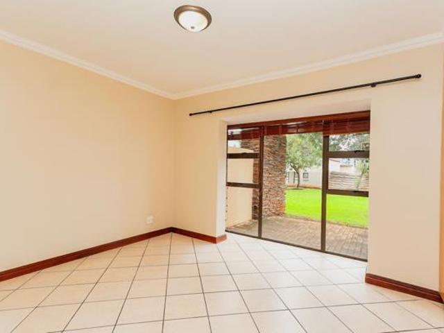 Apartment for rent in North West