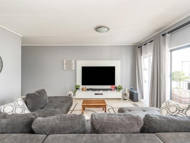 Apartment for rent in Vosloorus, Gauteng