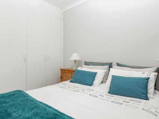 Apartment for sale in Cape Town, Western Cape