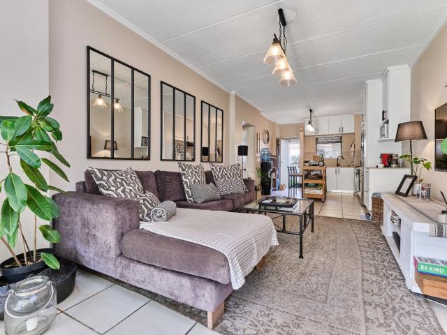Apartment for sale in Alexandra, Gauteng