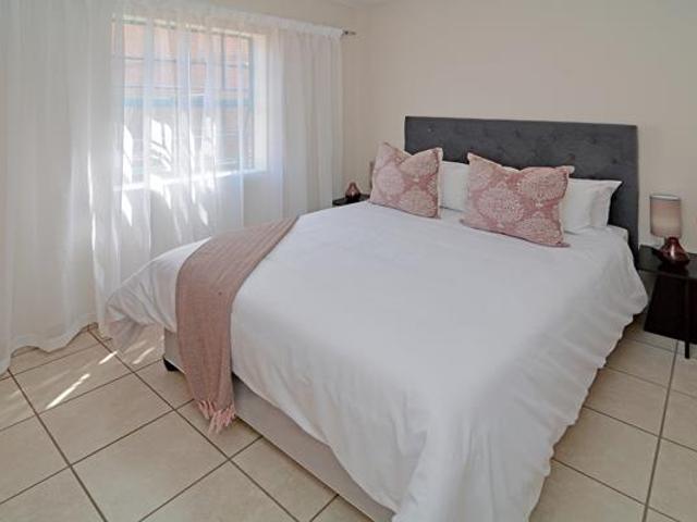 Apartment for rent in Waterkloof, Gauteng