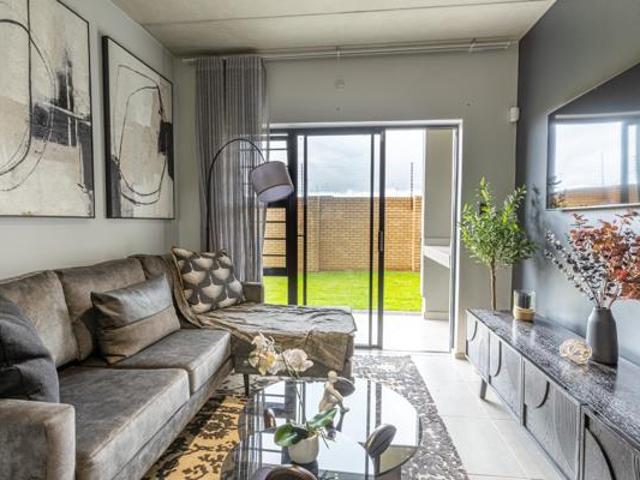 Apartment for rent in Waterkloof, Gauteng