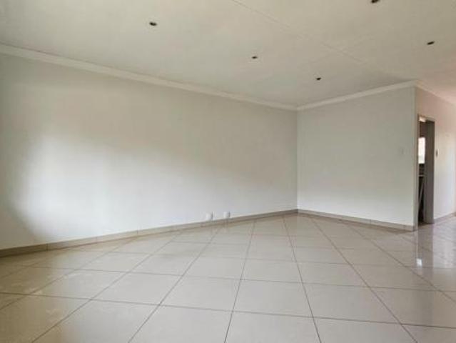 Apartment for rent in Waterkloof, Gauteng