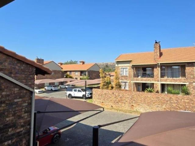 Apartment for sale in Waterkloof, Gauteng