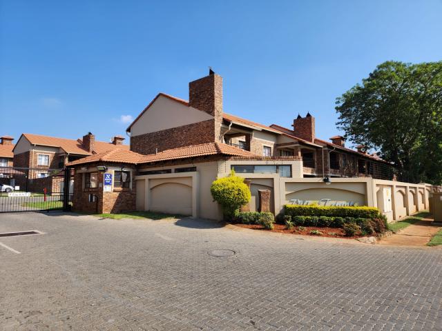 Apartment for sale in Waterkloof, Gauteng