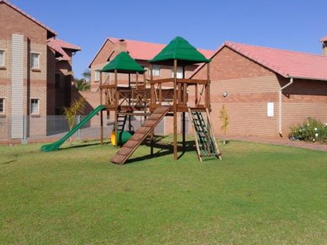 Apartment for rent in Waterkloof, Gauteng