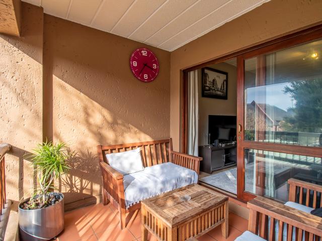 Apartment for sale in Sandton, City of Johannesburg Metropolitan Municipality