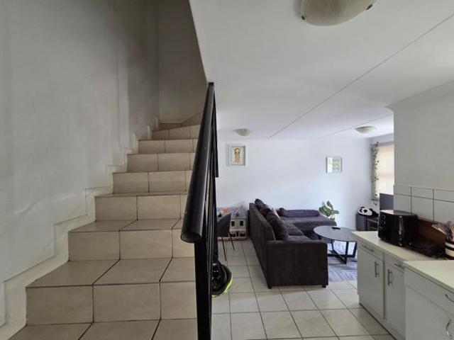 Apartment for sale in Cape Town, Western Cape