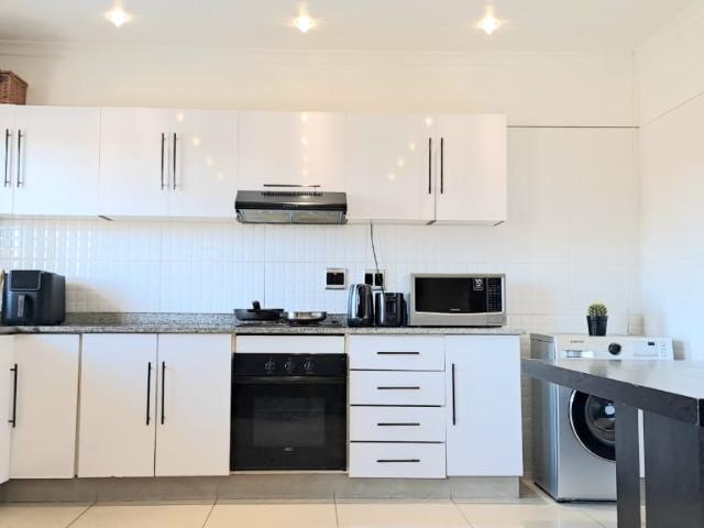 Apartment for rent in Queensburgh