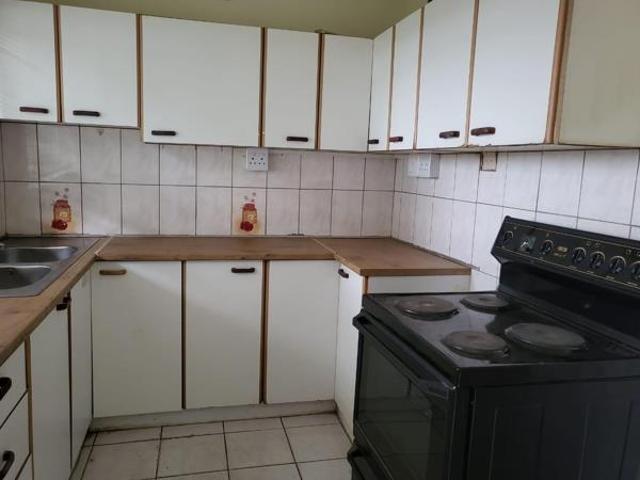 Apartment for rent in Seaview, Kwazulu-natal