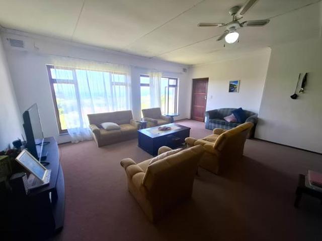 Apartment for sale in Ugu District Municipality, Kwazulu-natal