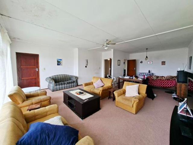 Apartment for sale in Ugu District Municipality, Kwazulu-natal