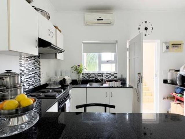 Apartment for sale in Princess Grant, Kwazulu-natal
