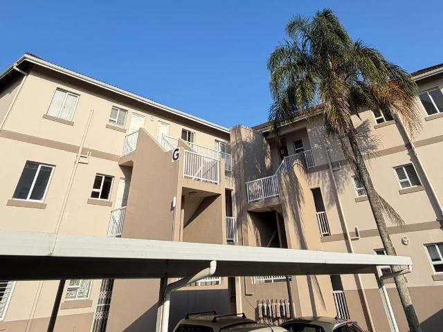 Apartment for rent in Princess Grant, Kwazulu-natal