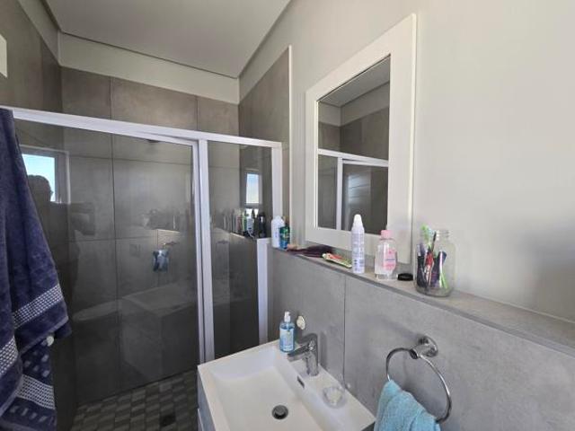 Apartment for rent in Princess Grant, Kwazulu-natal