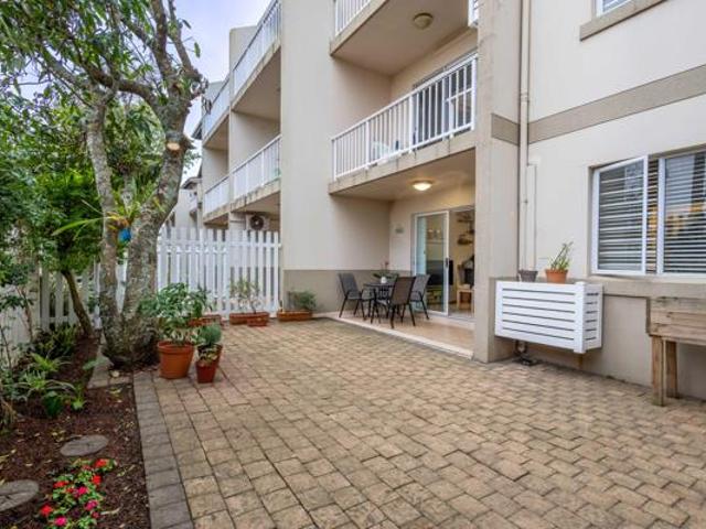 Apartment for sale in Princess Grant, Kwazulu-natal