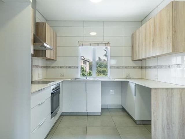 Apartment for sale in Princess Grant, Kwazulu-natal